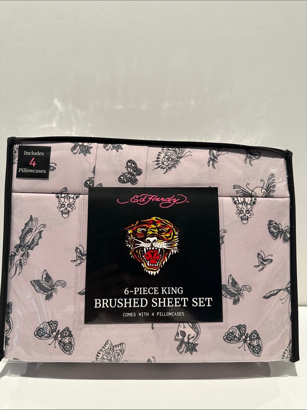 NWT Ed Hardy Butterfly Brushed King Size 6 Piece Sheet Set W/4 Pillow Cases.